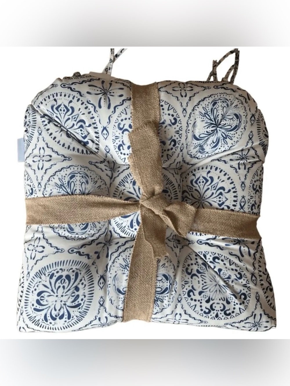 NEW x2 Tommy Bahama Blue Medallion Outdoor Indoor Seat Cushion Set Coastal 20”